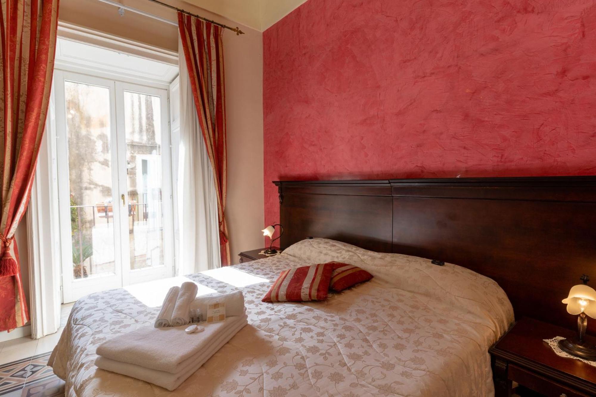 Palazzo Il Cavaliere B&B De Charme Modica Pokoj fotografie