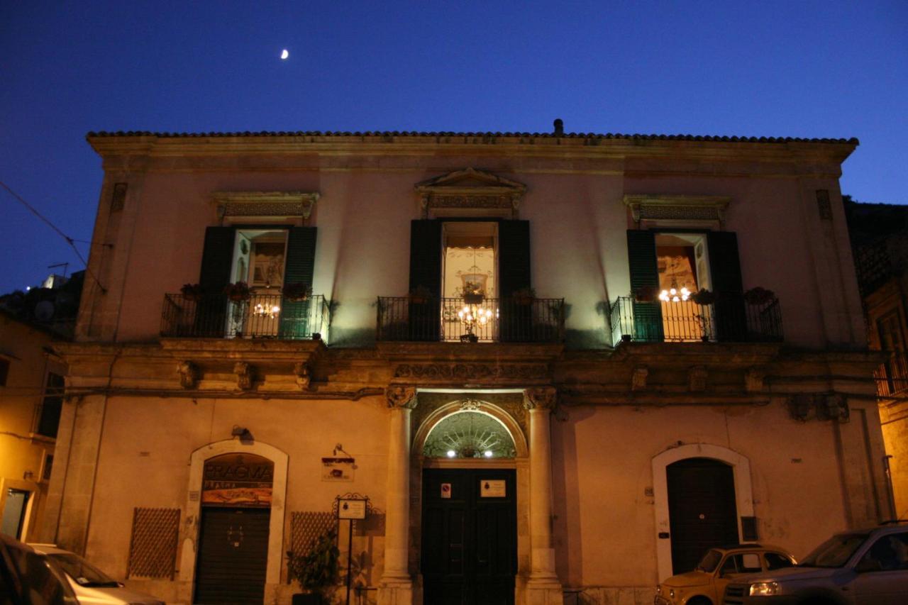 Palazzo Il Cavaliere B&B De Charme Modica Exteriér fotografie